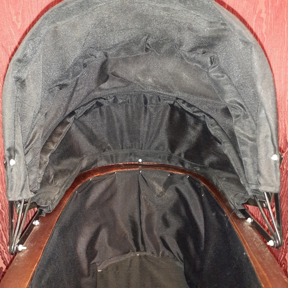 BEAUTIFUL VINTAGE STYLE WICKER AND BLACK LINING CLOTH DOLL STROLLER CARRIAGE - Picture 10 of 10